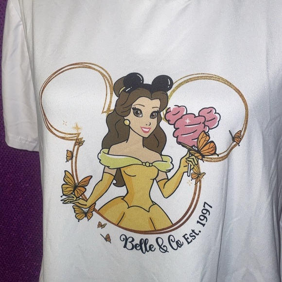 Belle Tshirt - Picture 2 of 8